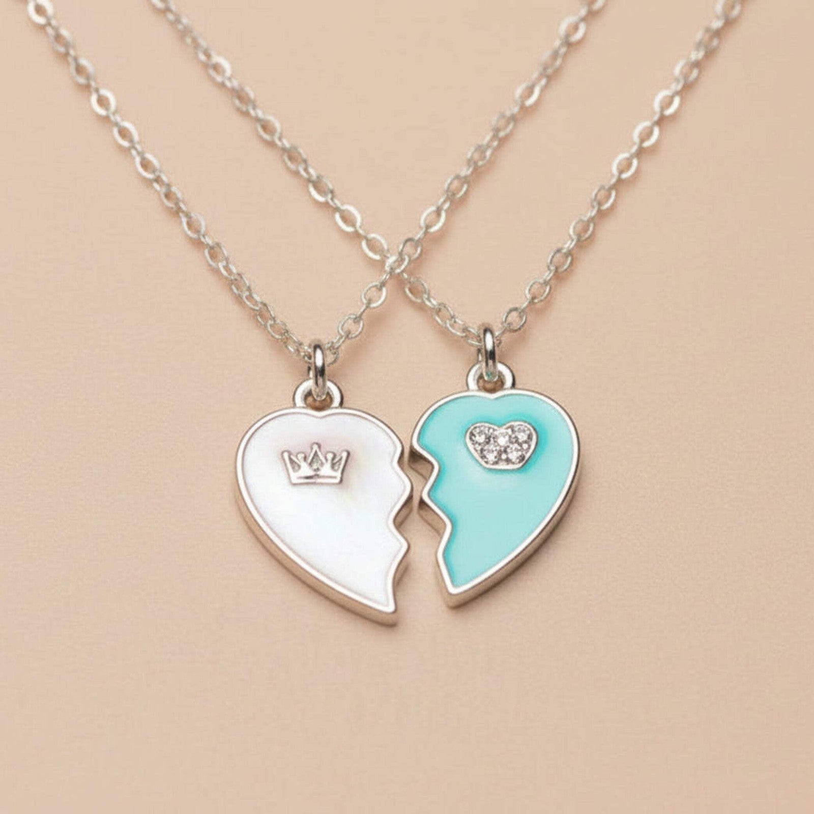 Honey Love Couple Pendant Necklace – Romantic Matching Jewelry Gift for Him & He