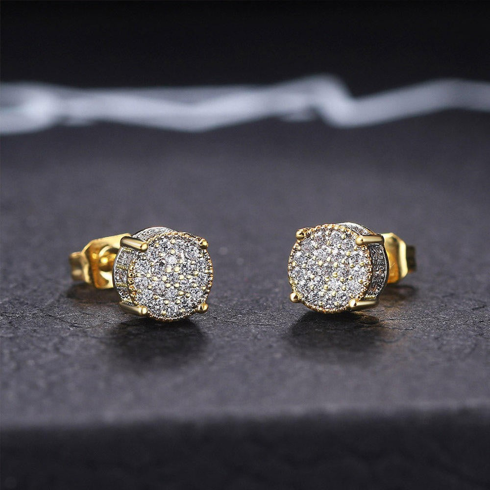 Round Diamond Stud Earrings