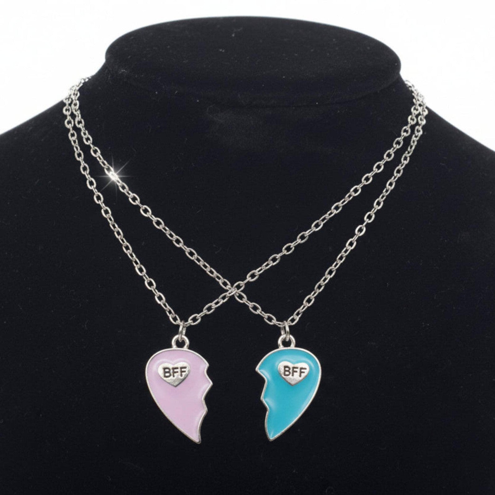 Honey Love Couple Pendant Necklace – Romantic Matching Jewelry Gift for Him & He