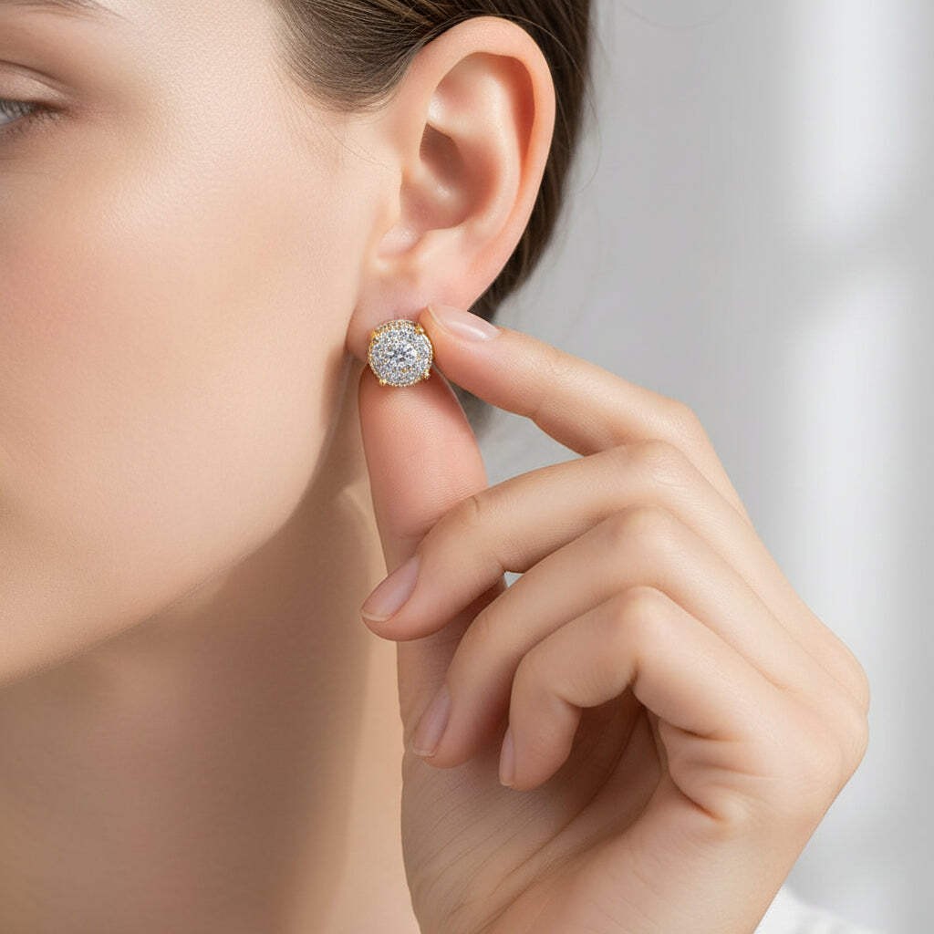 Round Diamond Stud Earrings