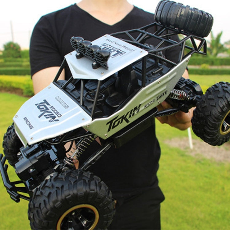 2.4GHz 4WD Double Motors Off-Road Climbing Car Remote Control Vehicle, Model:6026, 6026 (Gold), 6026 (Silver), 6026 (Black)