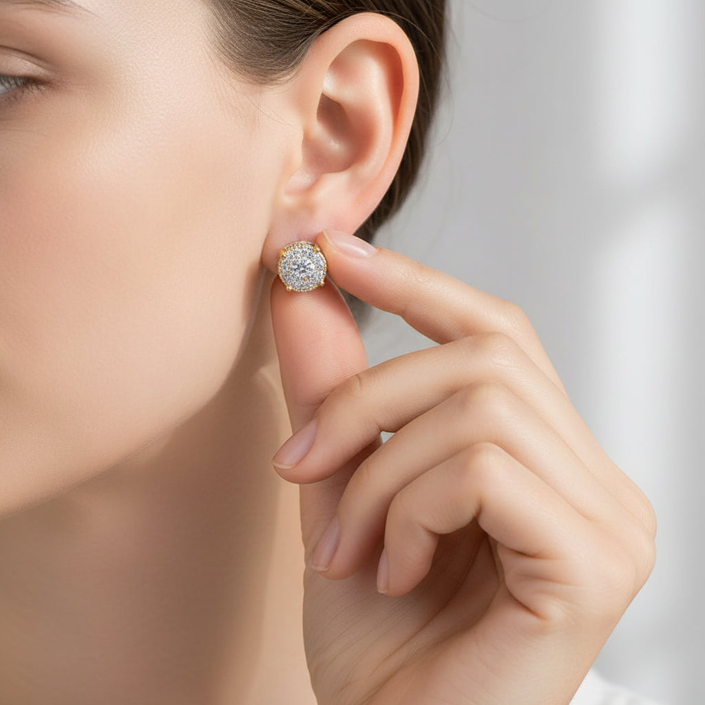 Round Diamond Stud Earrings