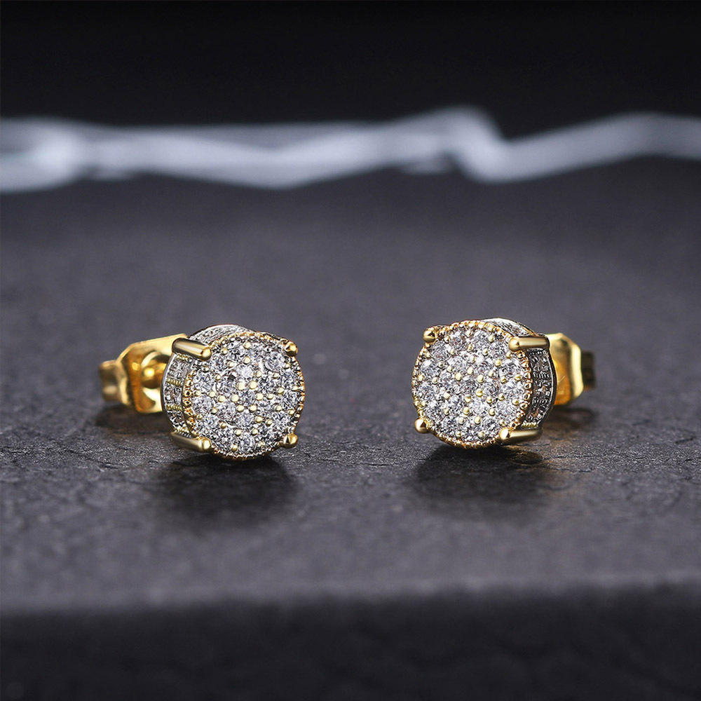 Round Diamond Stud Earrings