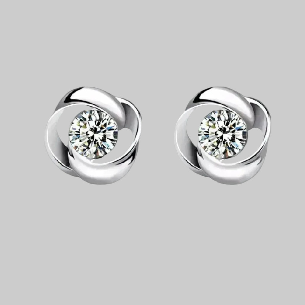 Women’s Silver Retro Earrings – Vintage Style Dangle Jewelry for Everyday & Party Wear