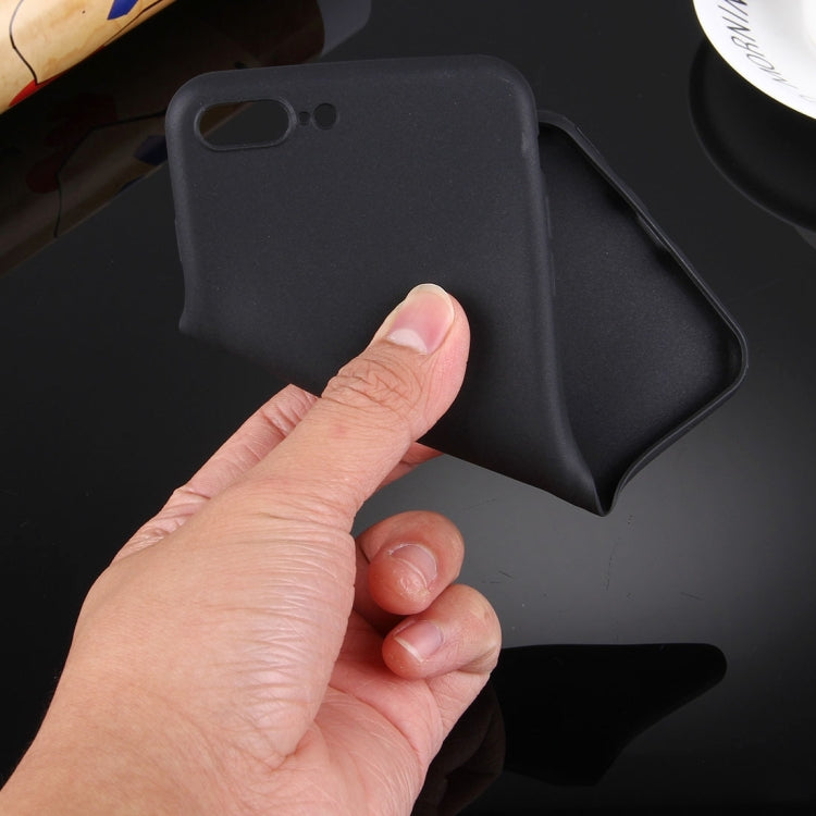 Für iPhone 8 Plus & 7 Plus – Einfarbige TPU-Schutzhülle ohne rundes Loch