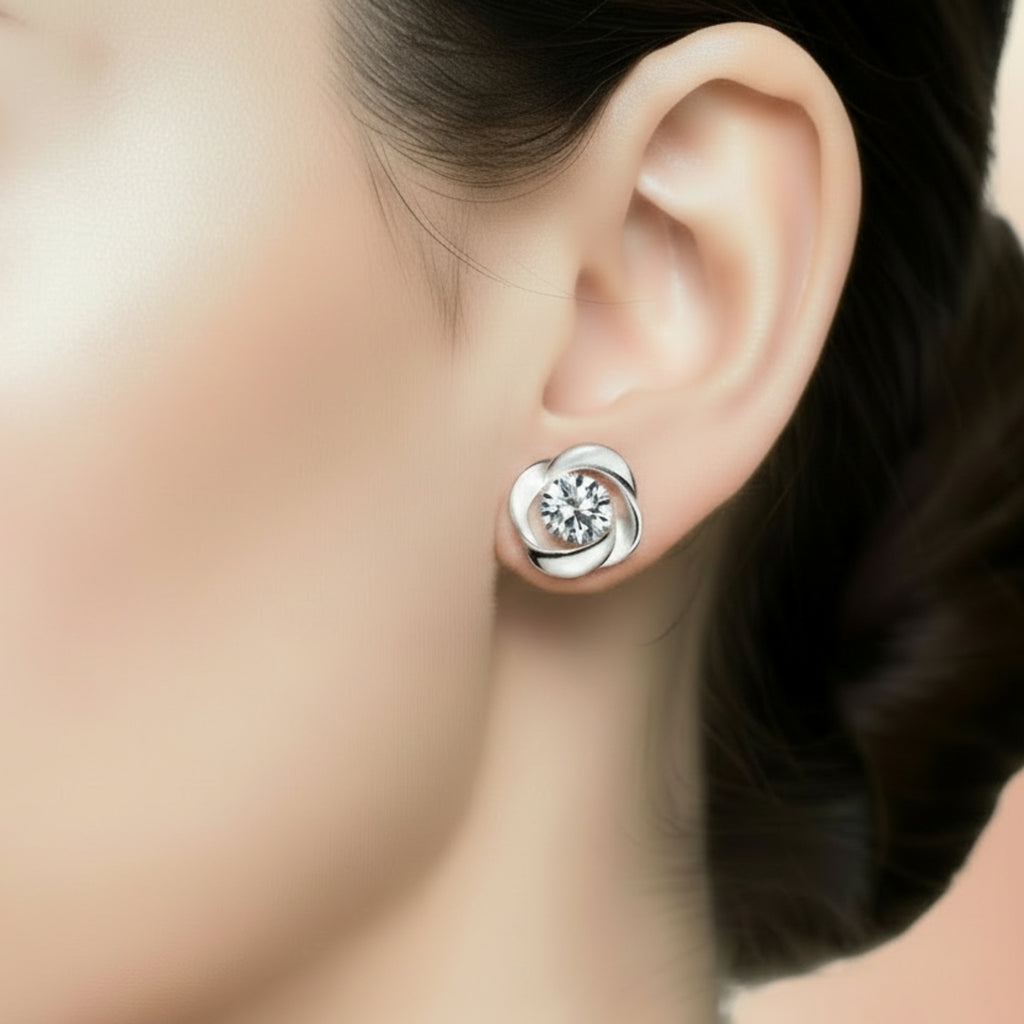 Women’s Silver Retro Earrings – Vintage Style Dangle Jewelry for Everyday & Party Wear