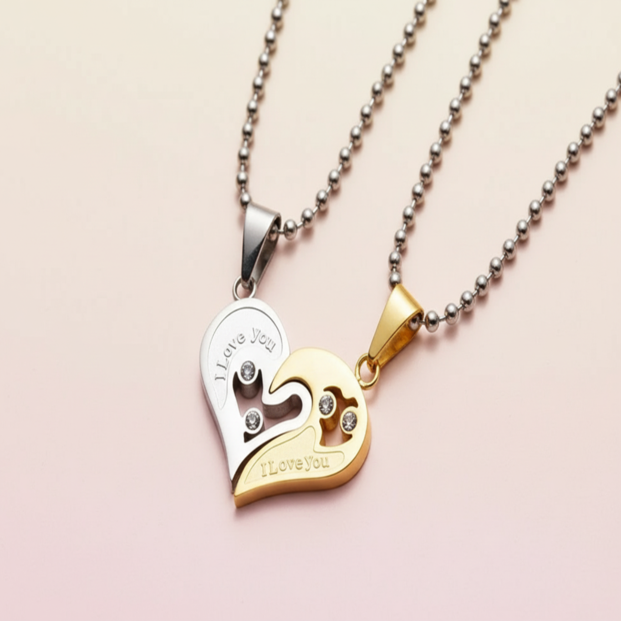 Magnetic Heart Couple Necklaces – “I Love You” Matching Pendant Set in Gold & Silver, Romantic Gift for Couples