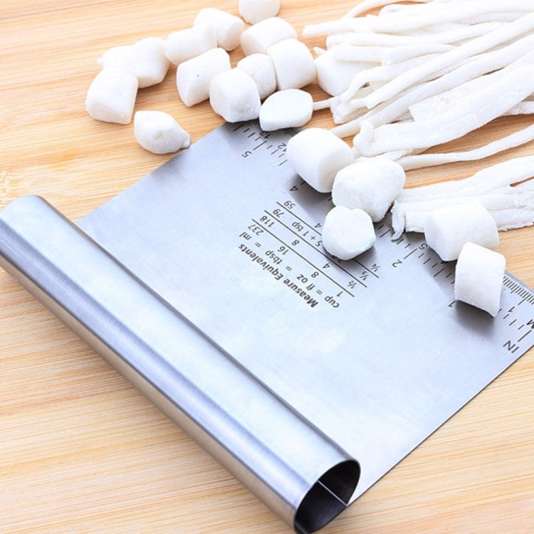 Stainless Steel Noodle Cutter with Scale Pasta Dough Baking Dough Cutter Tool