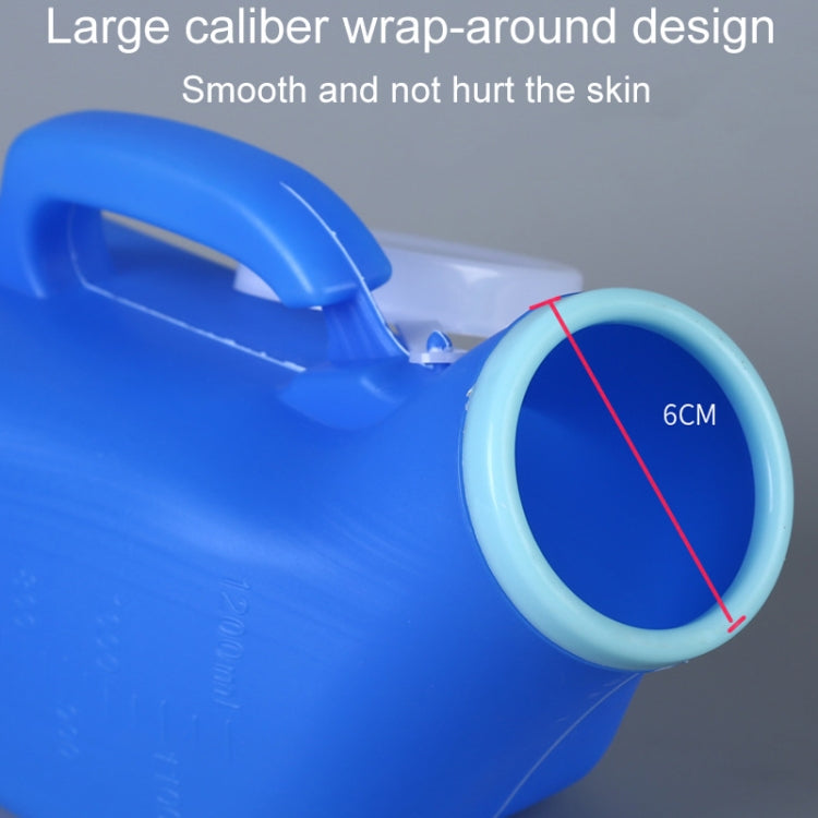 Household Mens Urinal 1200ml Plastic Potty With Lid And Smooth Mouth Urinal