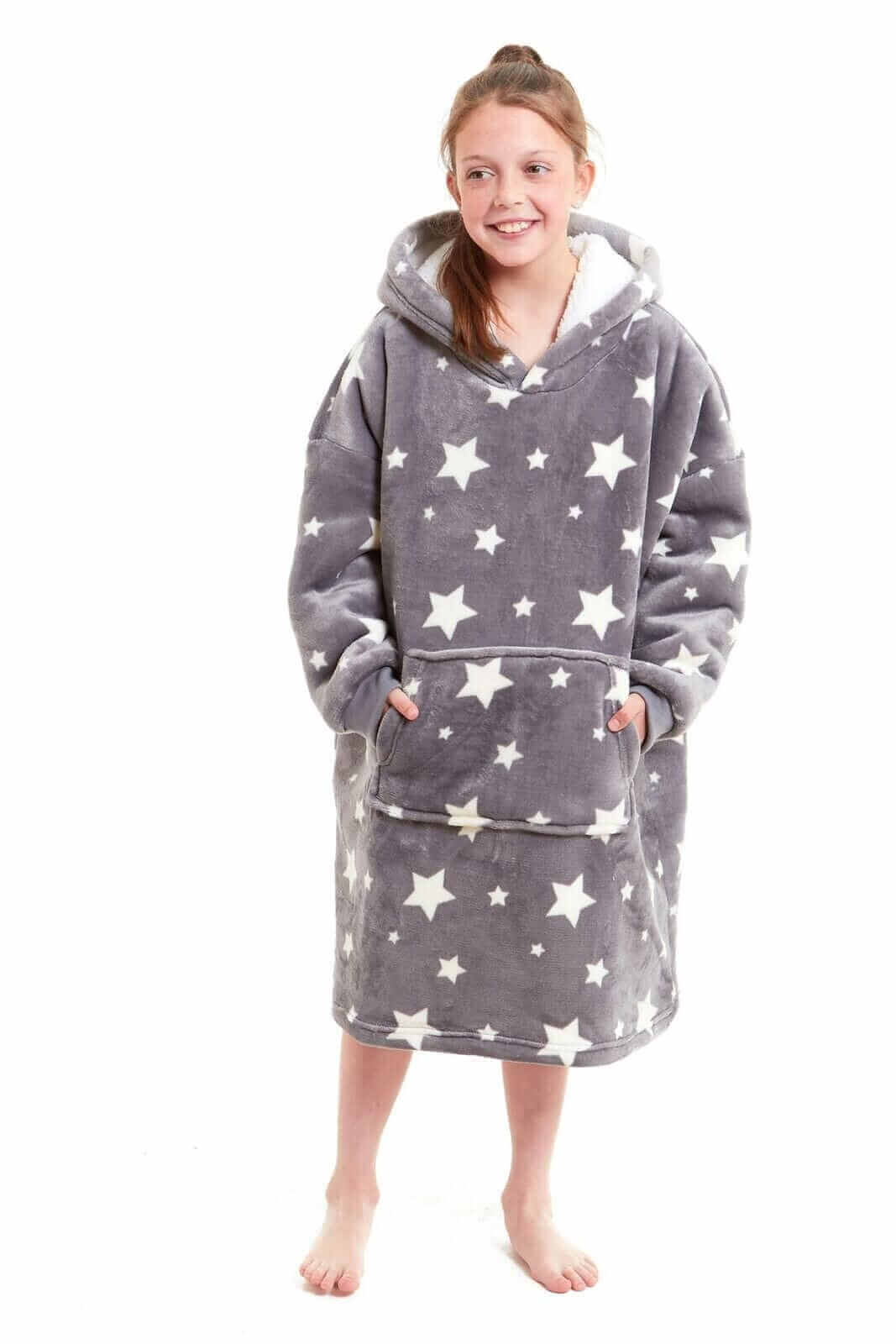 Kids Oversized Hooded Fleece Blanket with Reversible Sherpa Double Pocket Ultra-Soft Cozy Wearable Blanket for Lounging and Outdoor Ages 8-15 by Daisy Dreamer