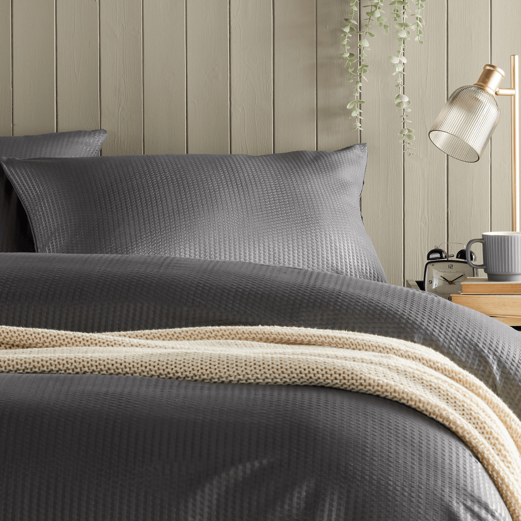 OLIVIA ROCCO Monaco Seersucker Duvet Cover Set Grey And White With Pillowcases For Single Double King Beds Breathable Easy Care Bedding