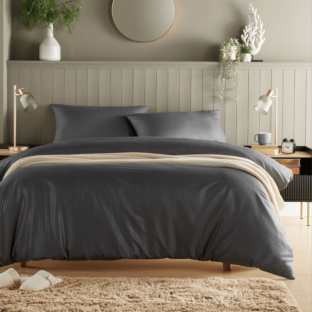 OLIVIA ROCCO Monaco Seersucker Duvet Cover Set Grey And White With Pillowcases For Single Double King Beds Breathable Easy Care Bedding