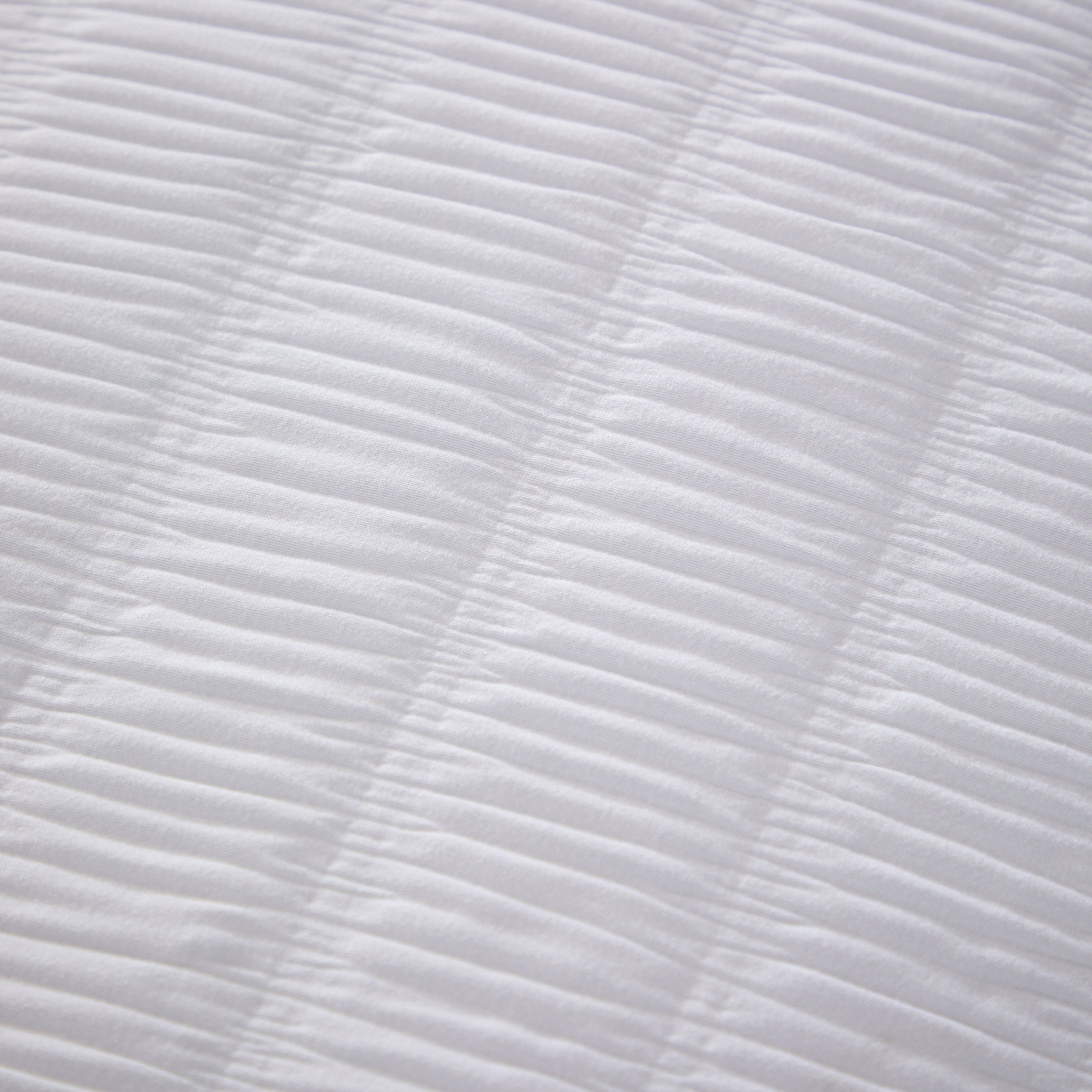OLIVIA ROCCO Belgravia White Microfibre Duvet Cover Set With Pillowcases Soft Easy Care